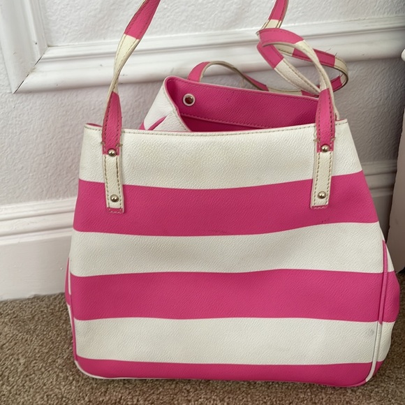 Kate Spade pink white striped purse - Picture 4 of 9